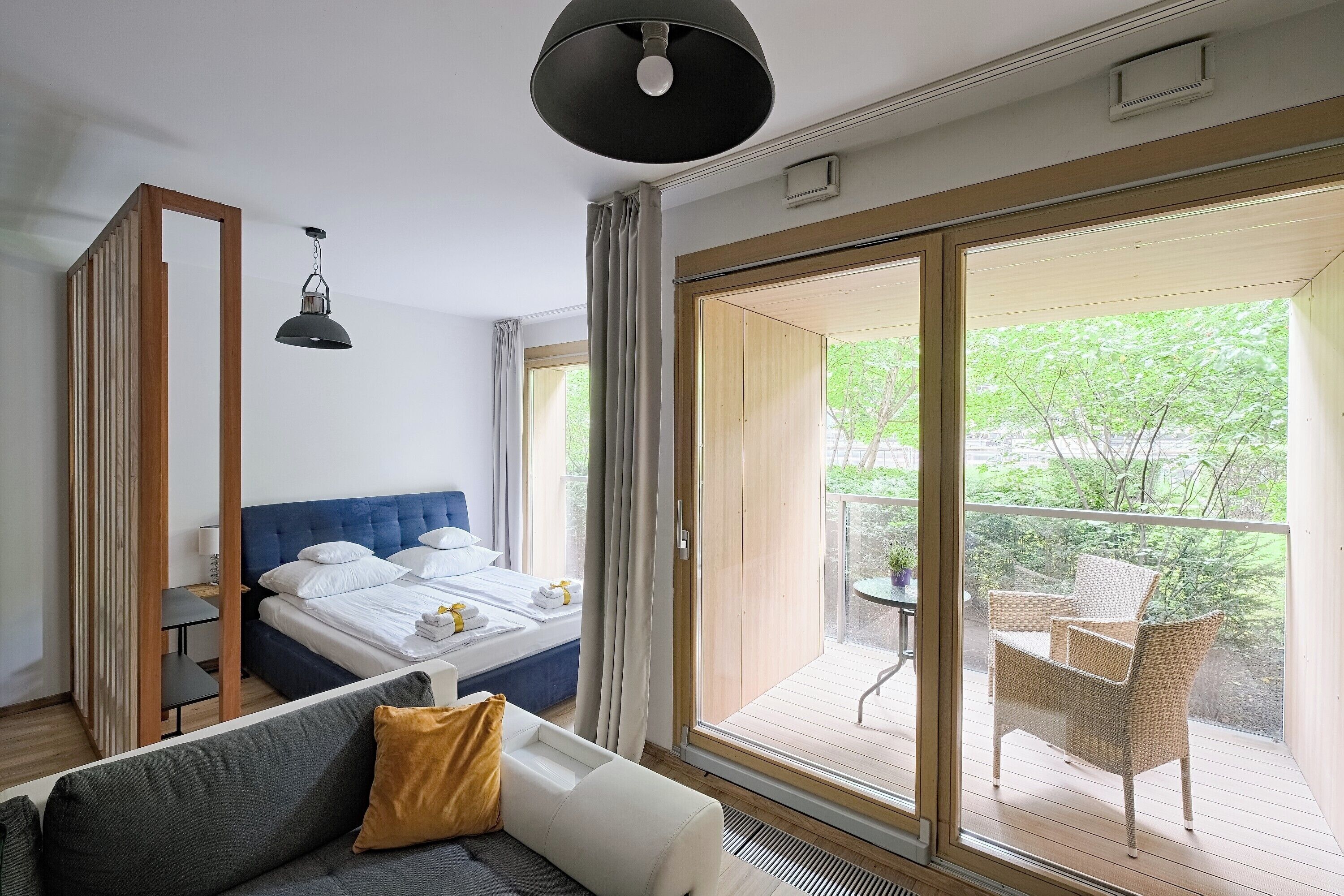 Estudio empresarial | Ropa de cama de alta calidad y camas con efecto memoria 