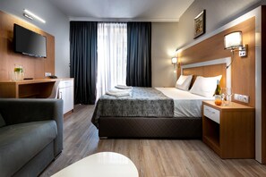 Double or Twin Room, Balcony | Desk, iron/ironing board, cribs/infant beds, rollaway beds - Hotel Tia Maria (Sunny Beach)