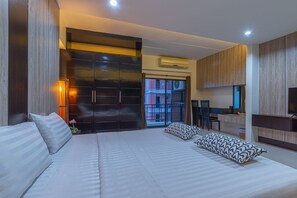 Standard Room - Grand Marina Residence (Si Racha)
