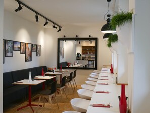 Daily buffet breakfast for a fee - Hotel am Engelberg (Winterbach)