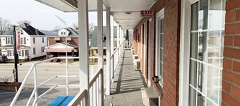 Four Keys Inn