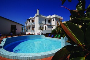 Outdoor pool - Hotel Cesotta (Forio)