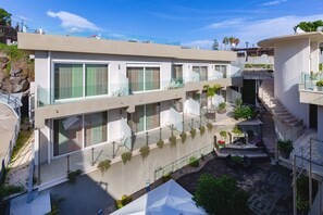 Building design - Zeus Residence Hotel (Aci Castello)