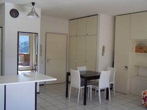 Deluxe-Apartment, 2 Doppelbetten, Nichtraucher, Seeblick (openspace)