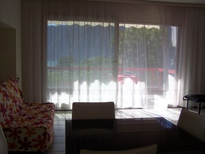 Deluxe-Apartment, 2 Doppelbetten, Nichtraucher, Seeblick (openspace) | Wohnbereich
