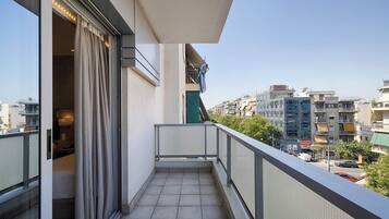 Superior Quadruple Room | Terrace/patio