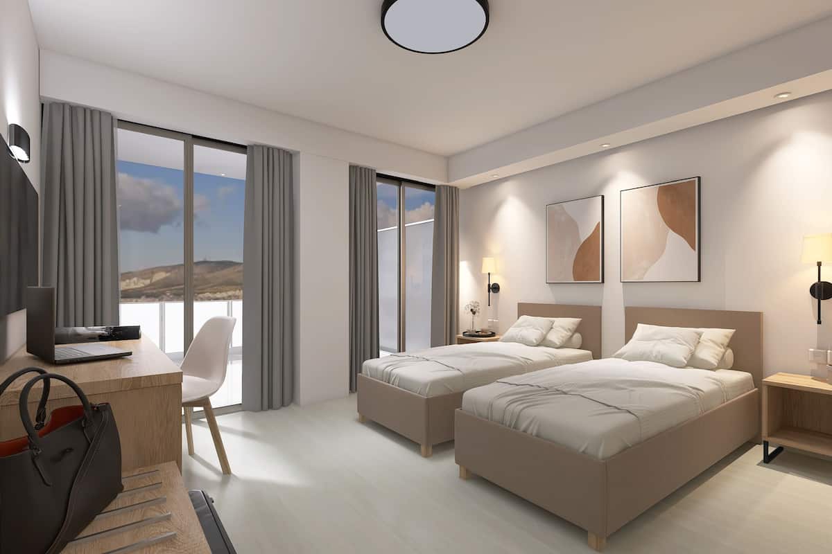 Habitación Deluxe con 1 cama doble o 2 individuales, balcón | Minibar, caja fuerte, escritorio y cortinas opacas