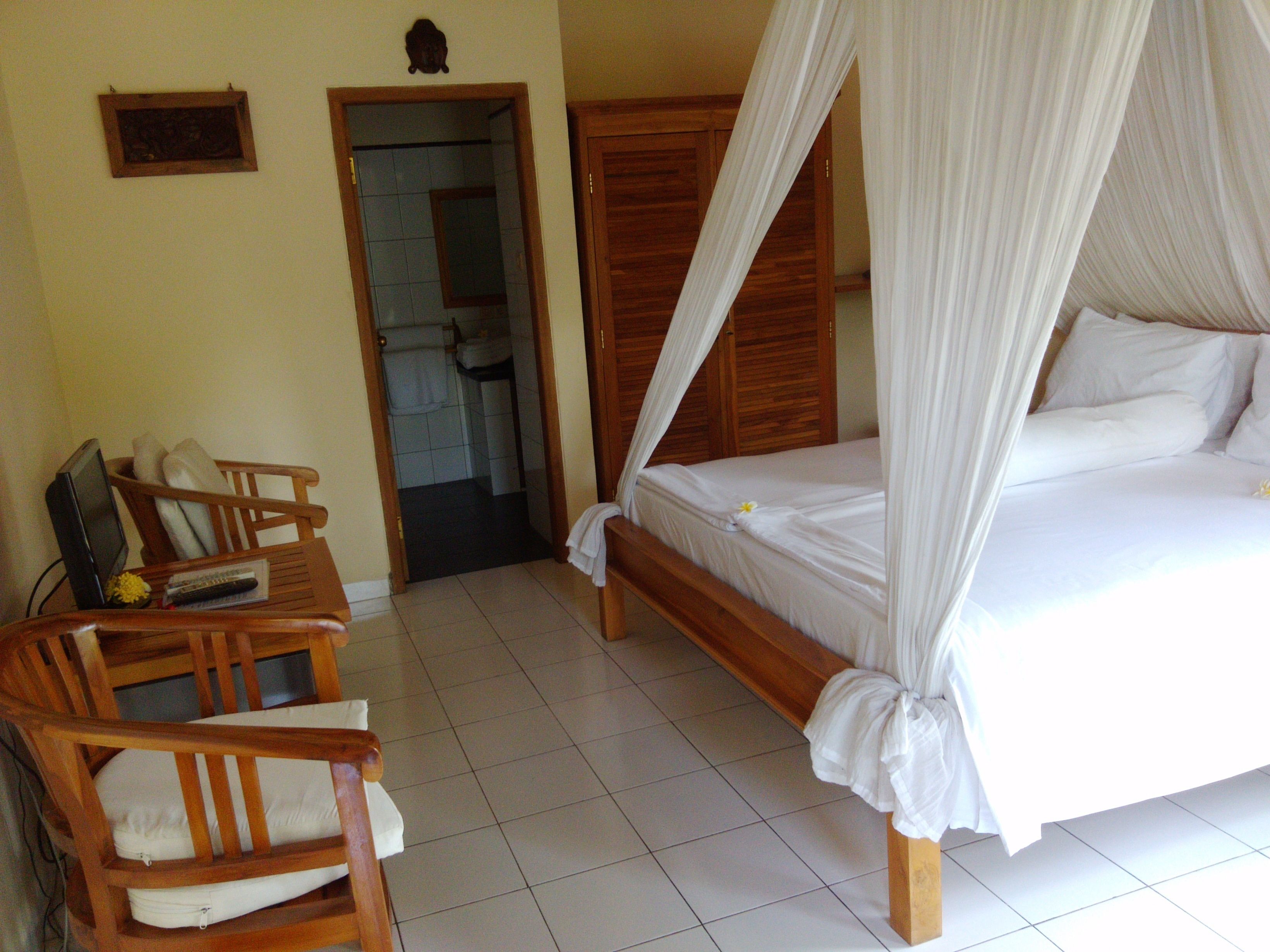 deluxe bungalow, garden view | in-room safe, free wifi