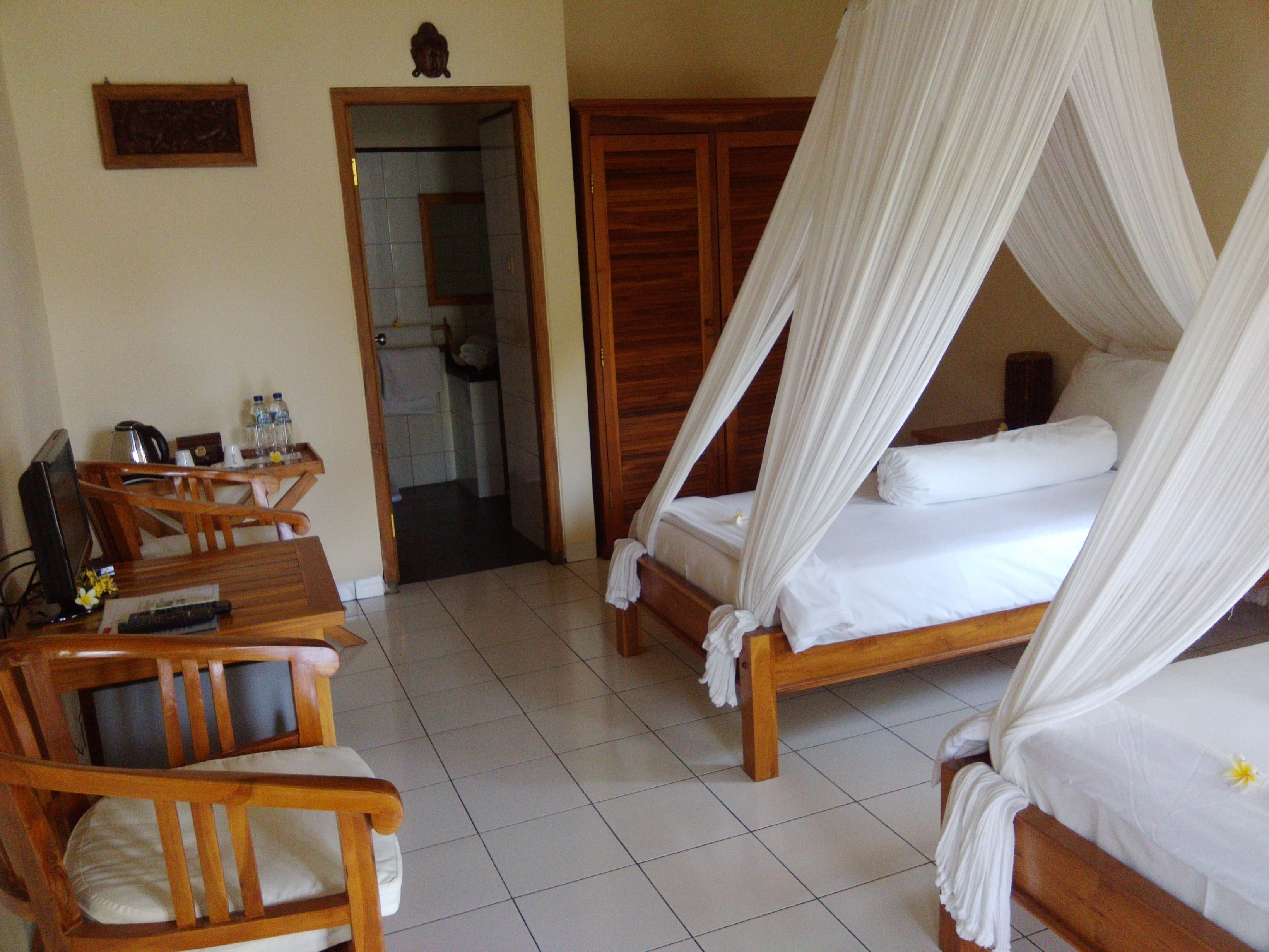 deluxe bungalow, garden view | in-room safe, free wifi