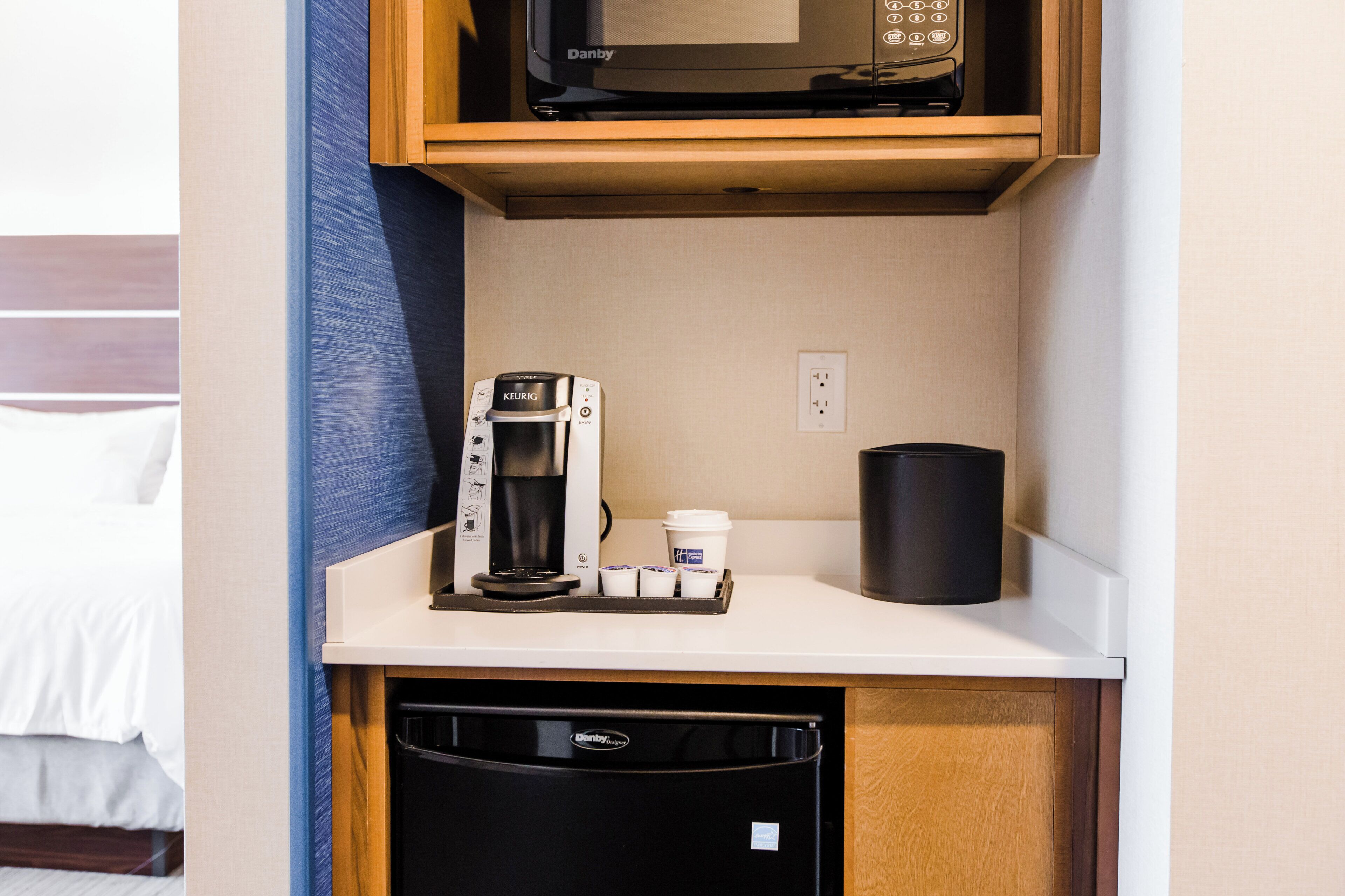 Photo - Holiday Inn Express & Suites - West Edmonton-Mall Area by IHG
