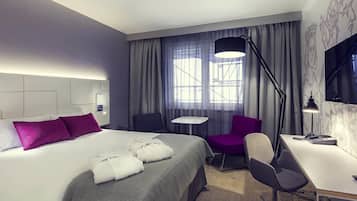 Minibar, in-room safe, desk, blackout curtains