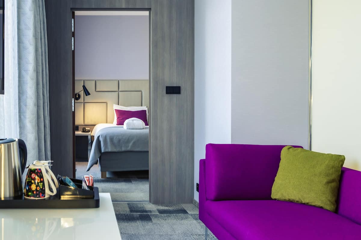 Executive Suite, Multiple Beds | Minibar, in-room safe, desk, blackout drapes