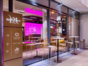 Bar (on property) - Mercure Krakow Stare Miasto (Old Town) (Kraków)