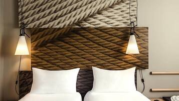 Chambre Standard avec lits jumeaux, 2 lits une place | Literie de qualité supérieure, bureau