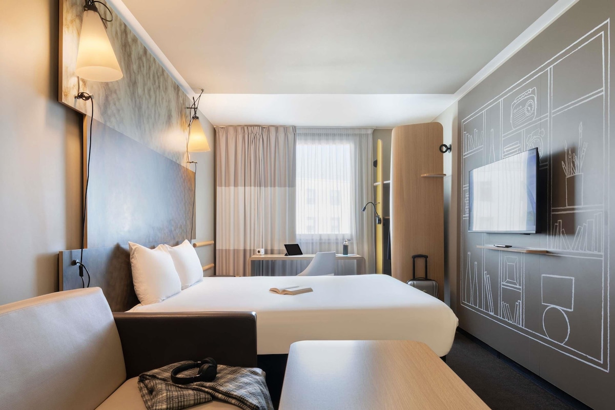 Standardzimmer, 1 Doppelbett und Schlafsofa