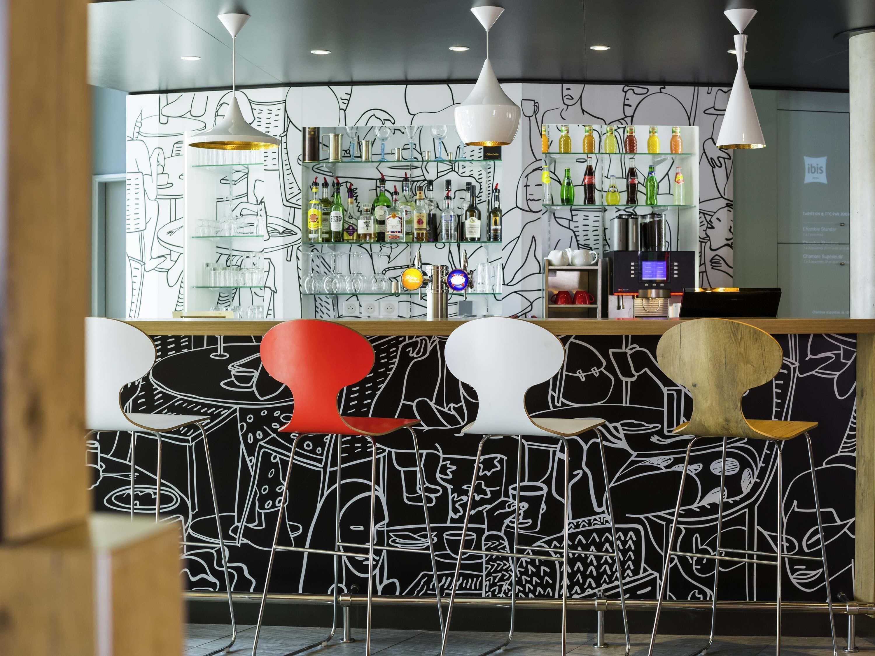 بار (في المنشاة)