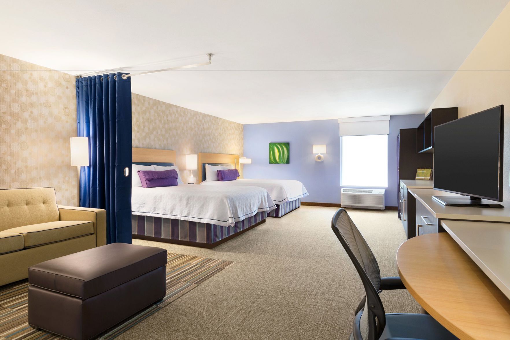 Hypo-allergenic bedding, in-room safe, desk, laptop workspace