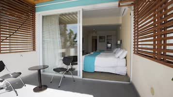 Tremannsrom – superior, balkong | Minibar, safe på rommet, skrivebord og skrivebord for bærbar PC