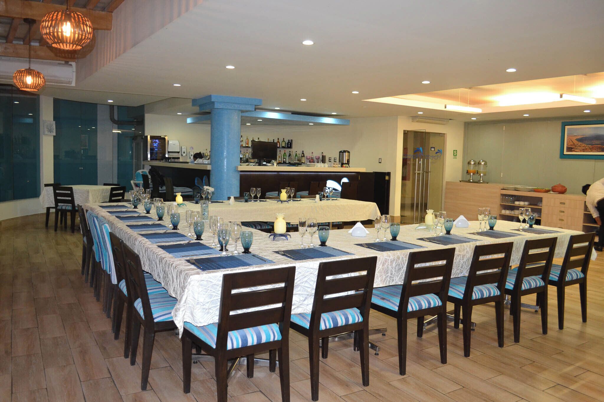 Serveert ontbijt en diner