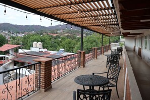Terrace/patio - Hotel Tierras Blancas (Valle de Bravo)