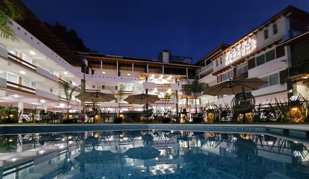 HOTEL TIERRAS BLANCAS image