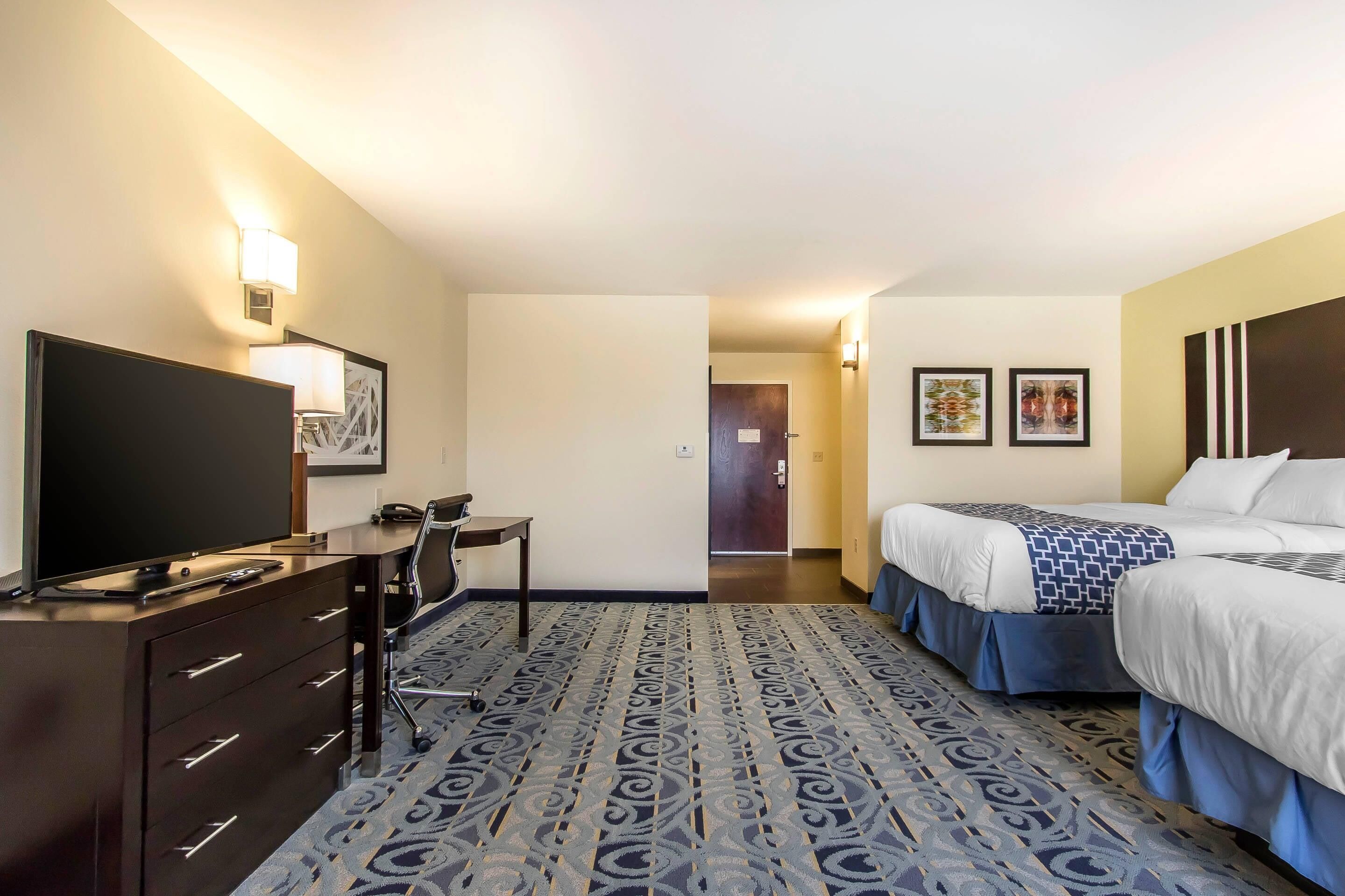 desk, iron/ironing board, rollaway beds, free wifi