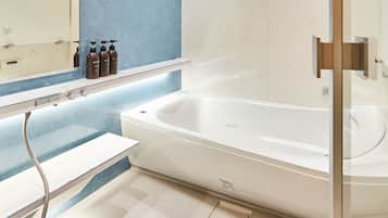 四人房, 公共浴室 | 浴室 | 吹风机、毛巾