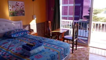 Chambre Double Supérieure, 1 lit double, vue ville | Bureau, Wi-Fi gratuit, draps fournis