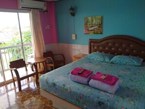 Superior Double Room, 1 Double Bed, City View | Desk, free WiFi, bed sheets - Rueang Sri Si Ri (Sukhothai)