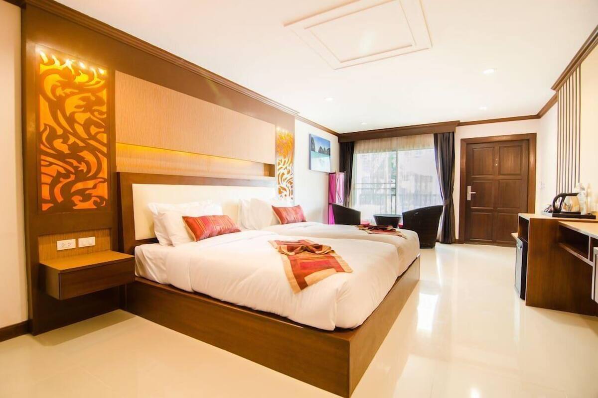 1 phòng ngủ, minibar, két bảo mật tại phòng, bàn