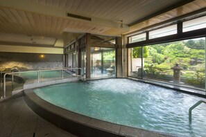 Hot springs - Fujisan Onsen Hotel Kaneyamaen (Fujiyoshida)