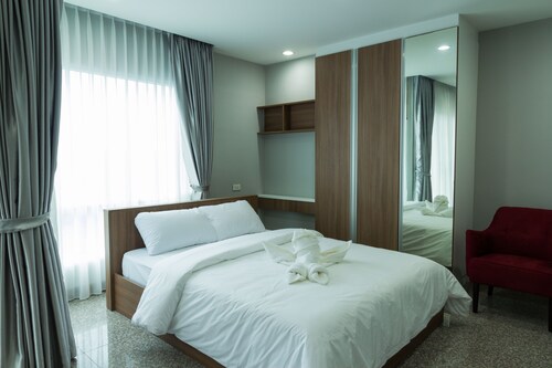 Modernbright Service Apartment