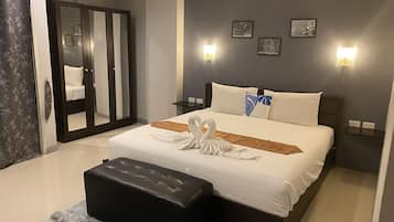 Minibar, in-room safe, rollaway beds, free WiFi
