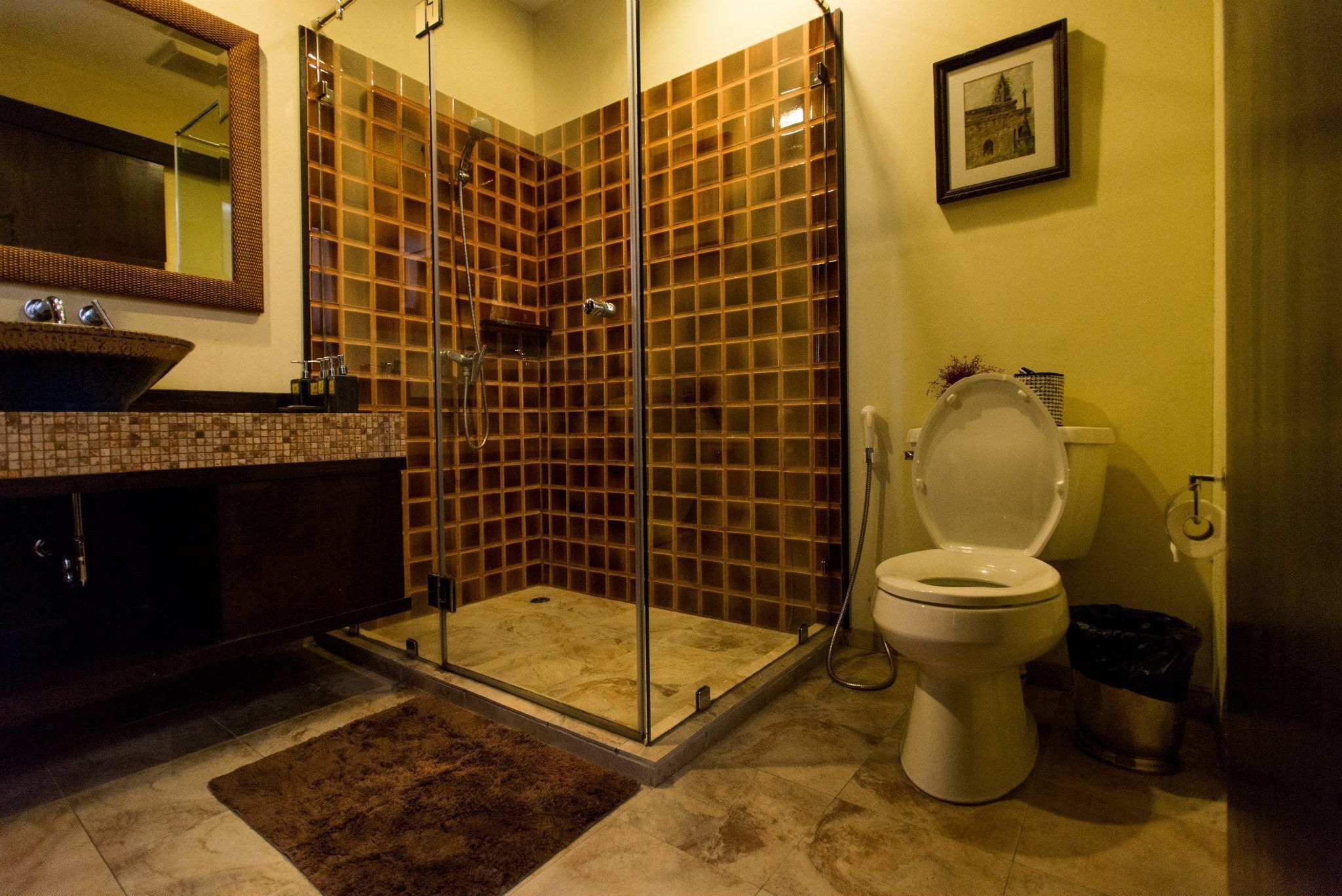 deluxe room, 1 double bed, terrace, river view | bathroom | shower, free toiletries, bathrobes, slippers