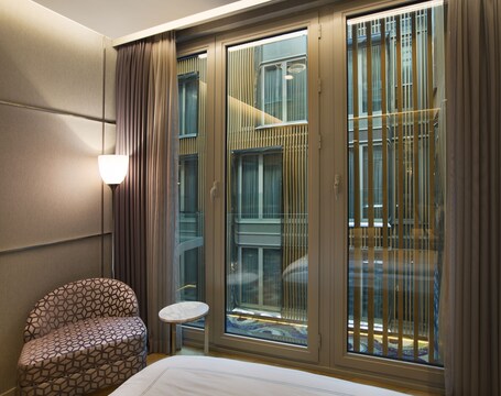 Fer Hotel - Image 1