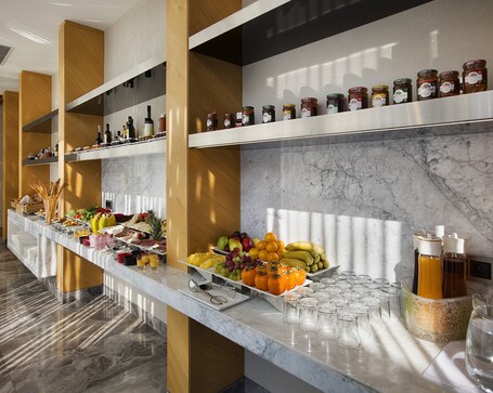 Fer Hotel - Image 8
