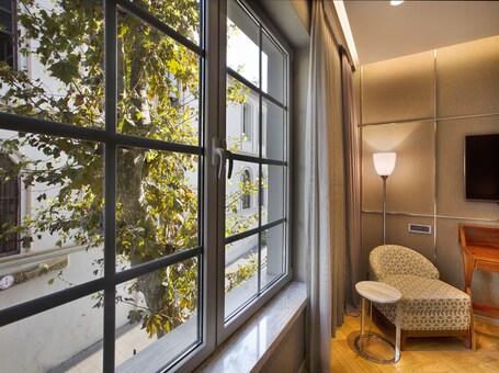 Fer Hotel - Image 2