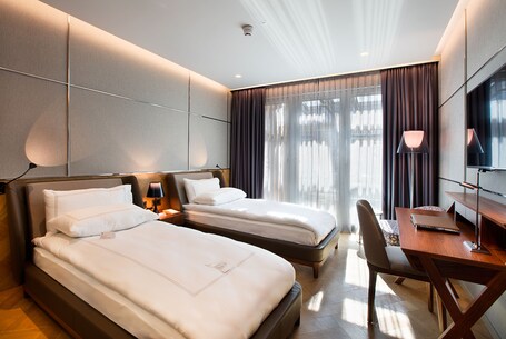 Fer Hotel - Image 16