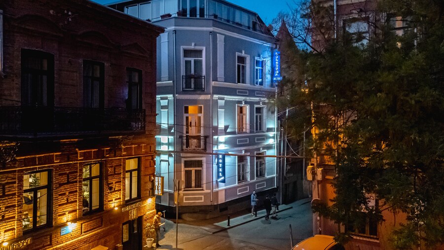 Hotel Sharden