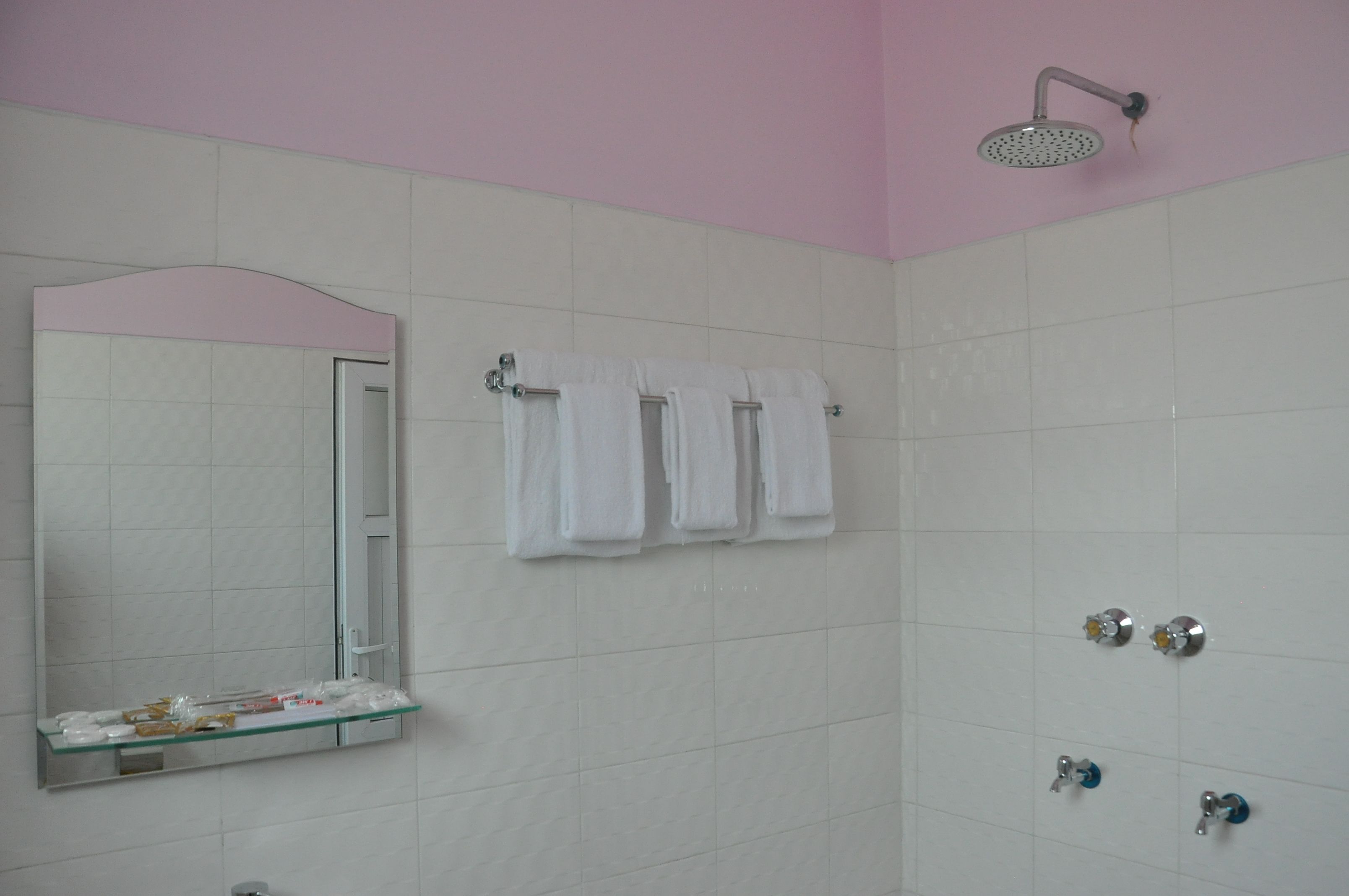 family room, 1 bedroom, city view | bathroom | shower, free toiletries, hair dryer, slippers