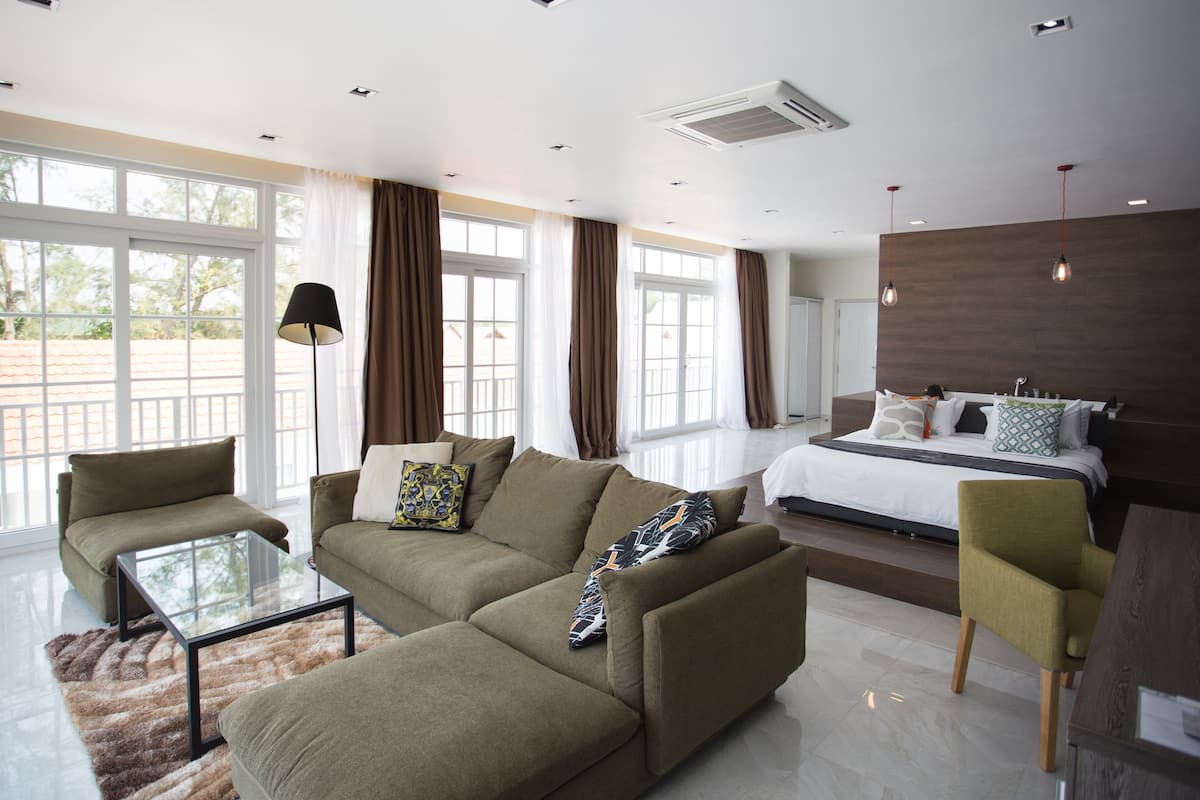 1 bedroom, premium bedding, tempur-pedic beds, minibar