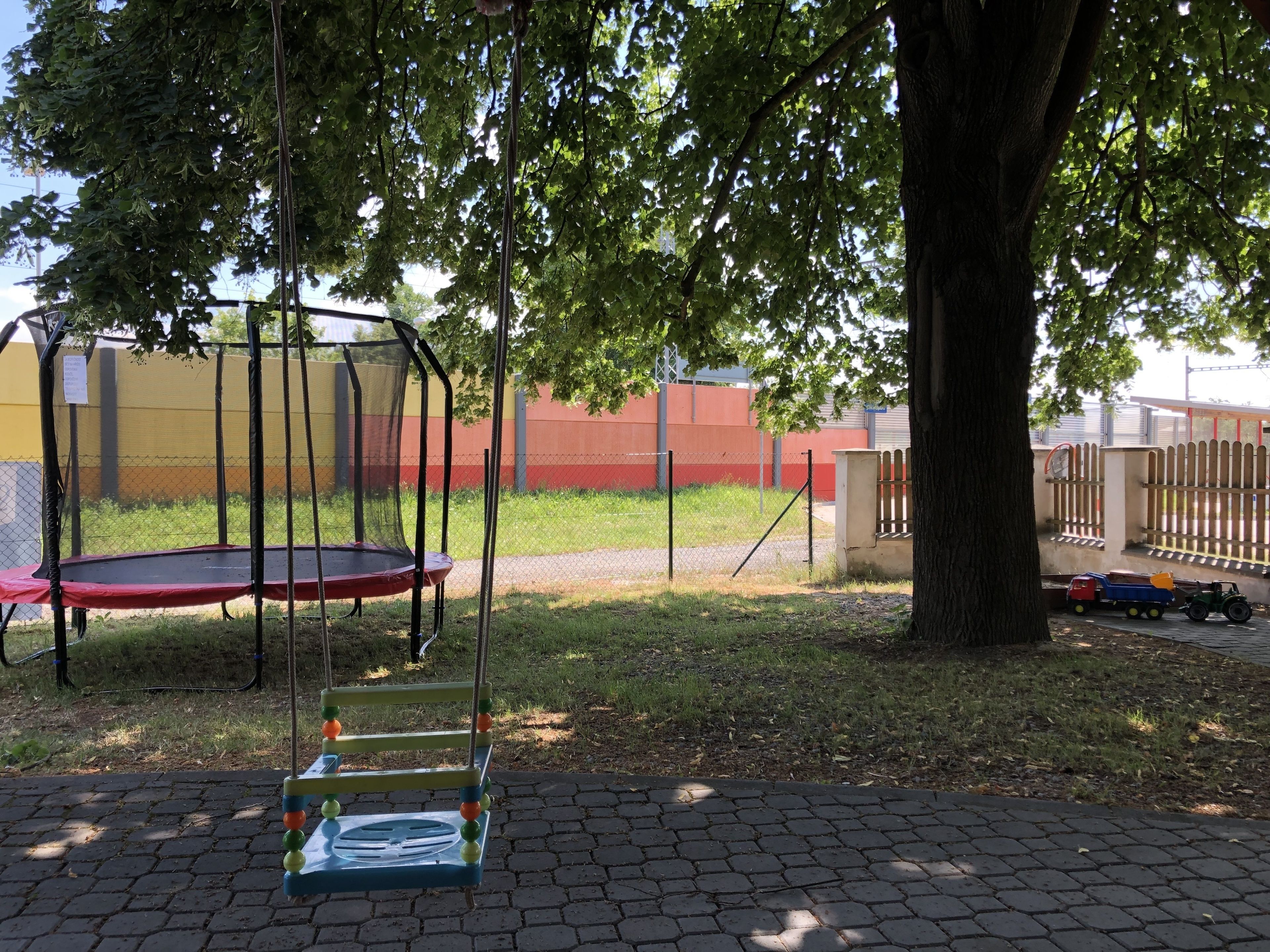 children’s play area – outdoor