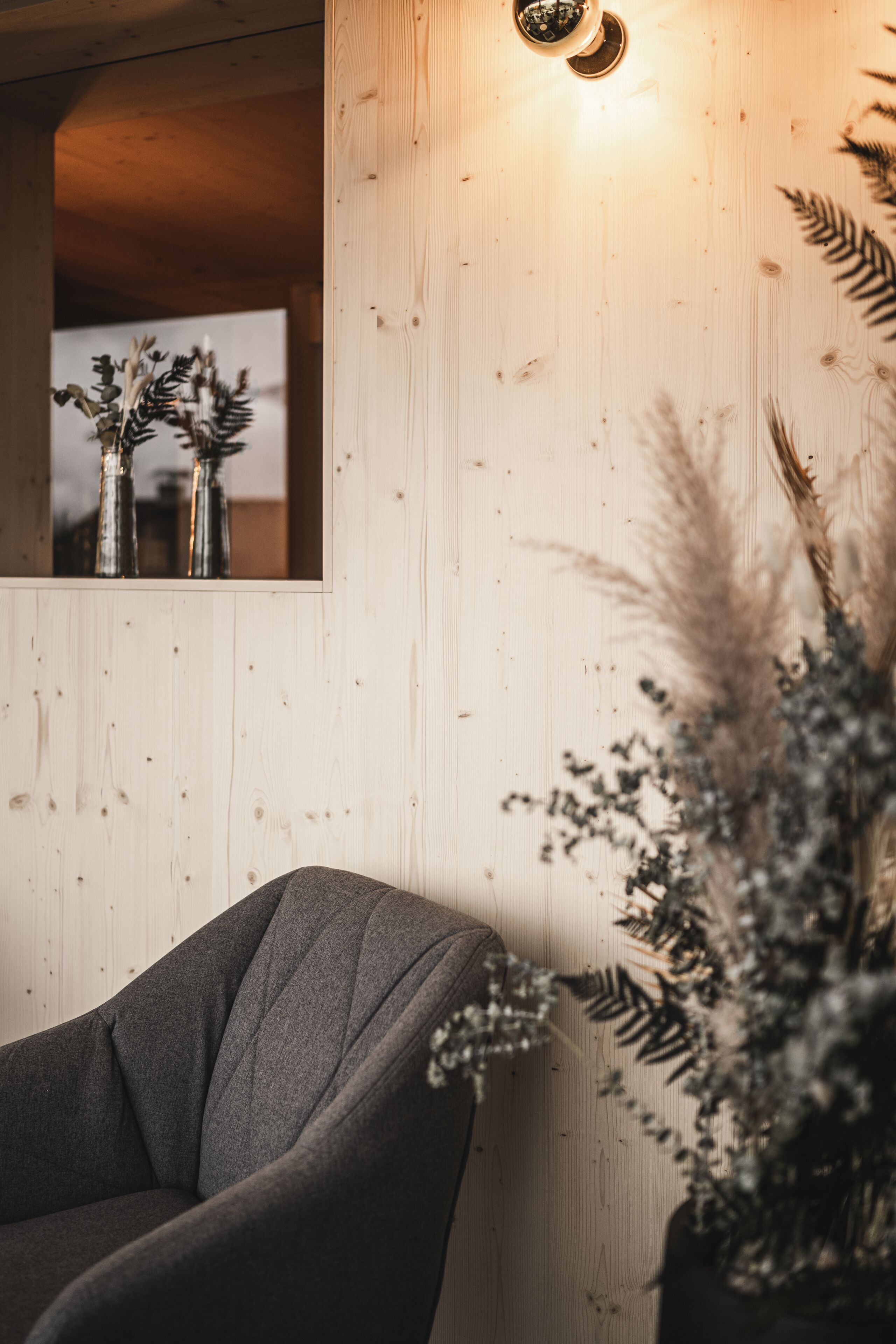 breakfast, lunch, dinner served; regional cuisine