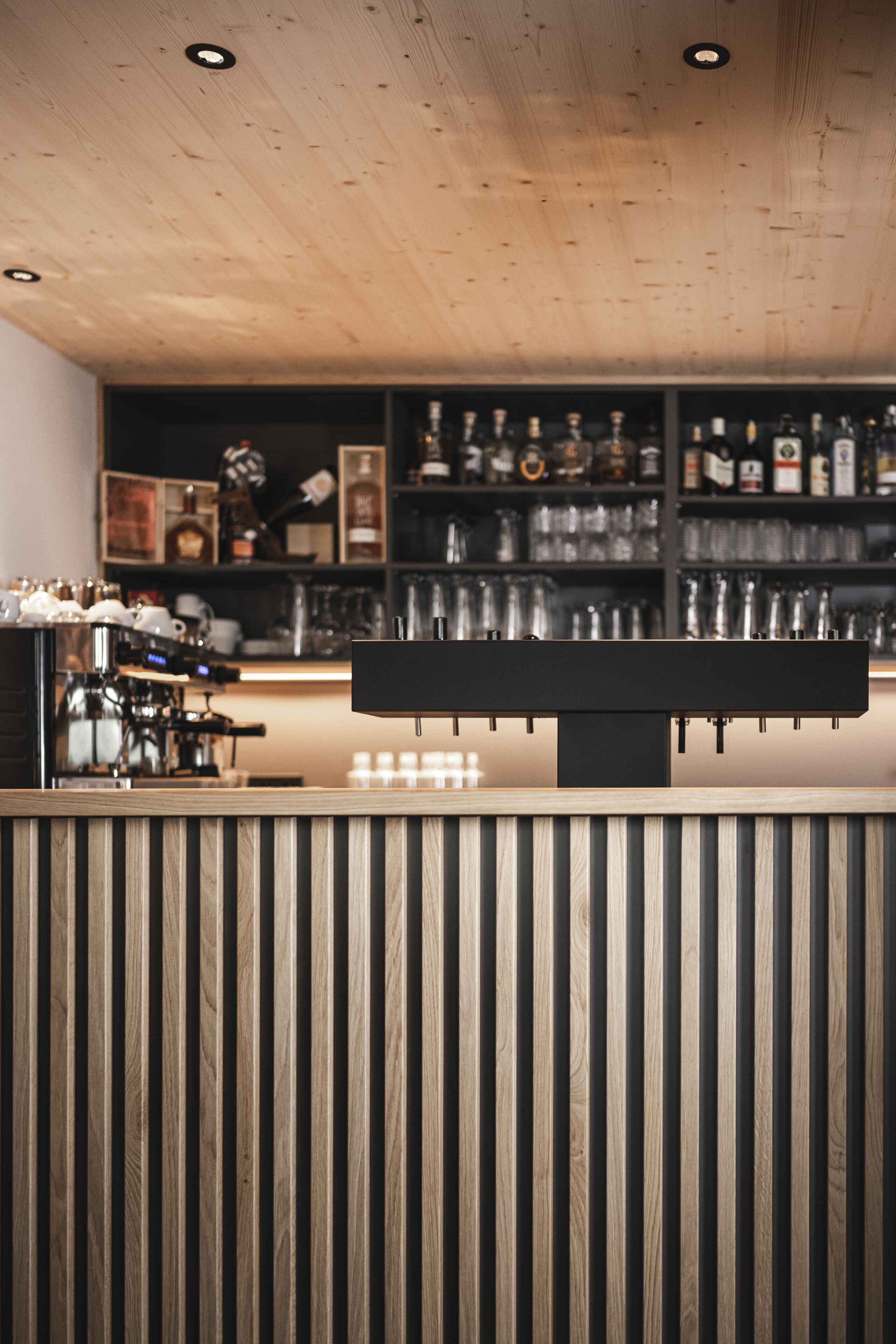 breakfast, lunch, dinner served; regional cuisine