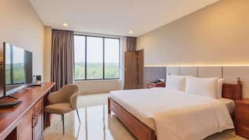 Minibar, in-room safe, desk, blackout drapes