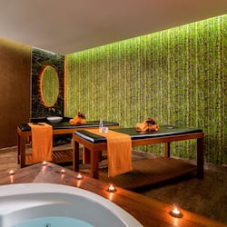 Sauna, steam room, Turkish bath/hammam, body treatments, body scrubs