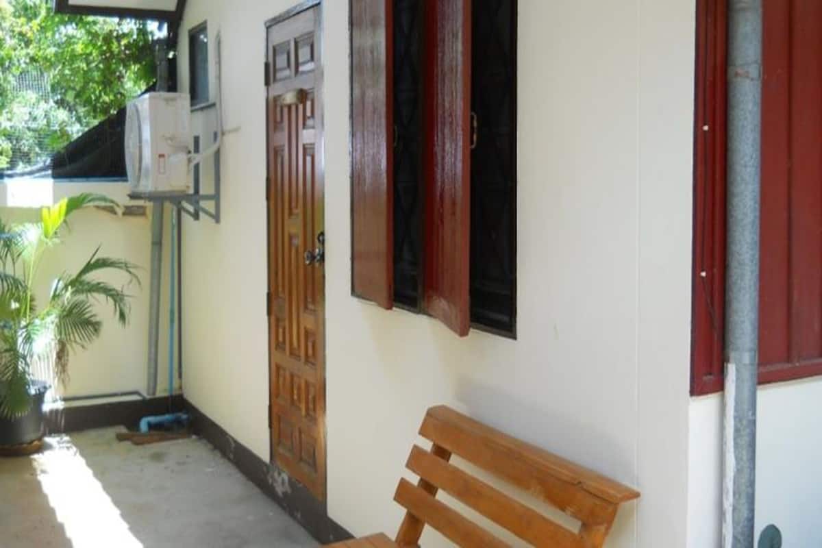 Standard Room, Air Conditioned | 露台/庭院