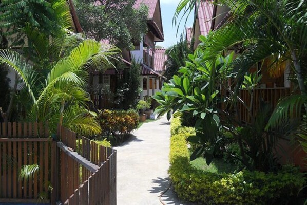 Garden - 4T Guesthouse (Sukhothai)