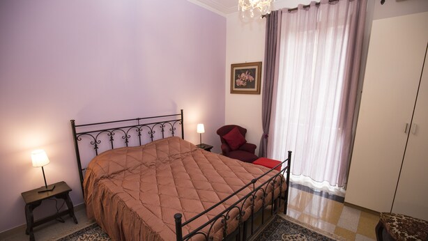 Chambre supérieure double, salle de bain privée | Bureau, accès au Wi-Fi (inclus)