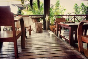 Property grounds - EZ House & Cafe (Sukhothai)